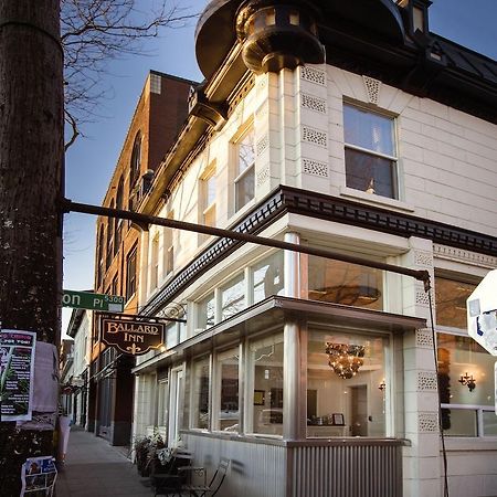 Ballard Inn Сиэтл Экстерьер фото