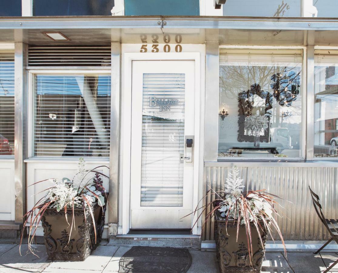 Ballard Inn Сиэтл Экстерьер фото